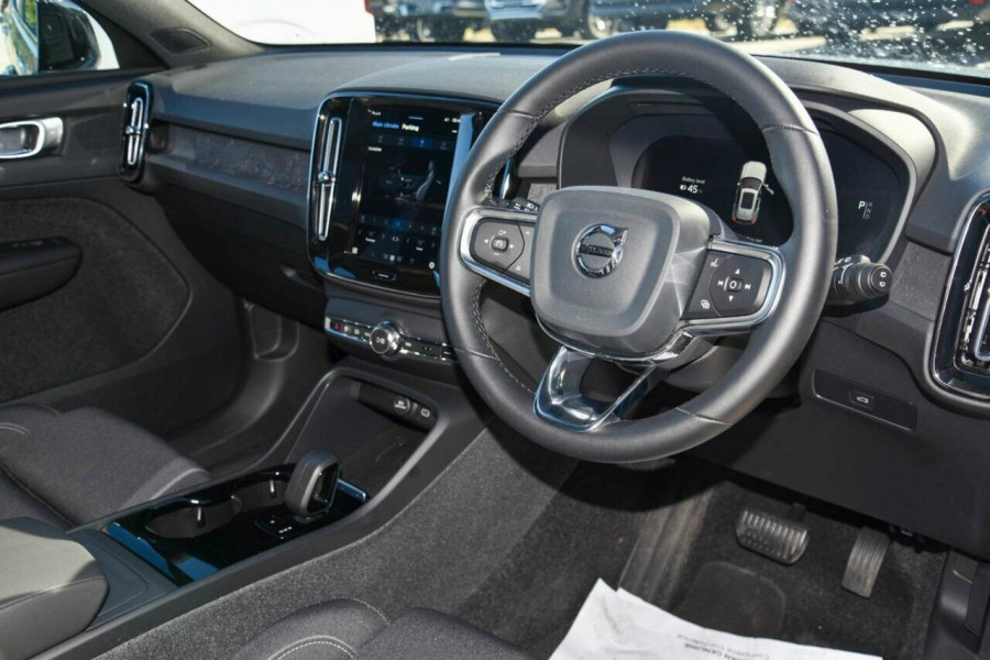2023 MY24 Volvo XC40 XZ Recharge Pure Electric SUV Image 13
