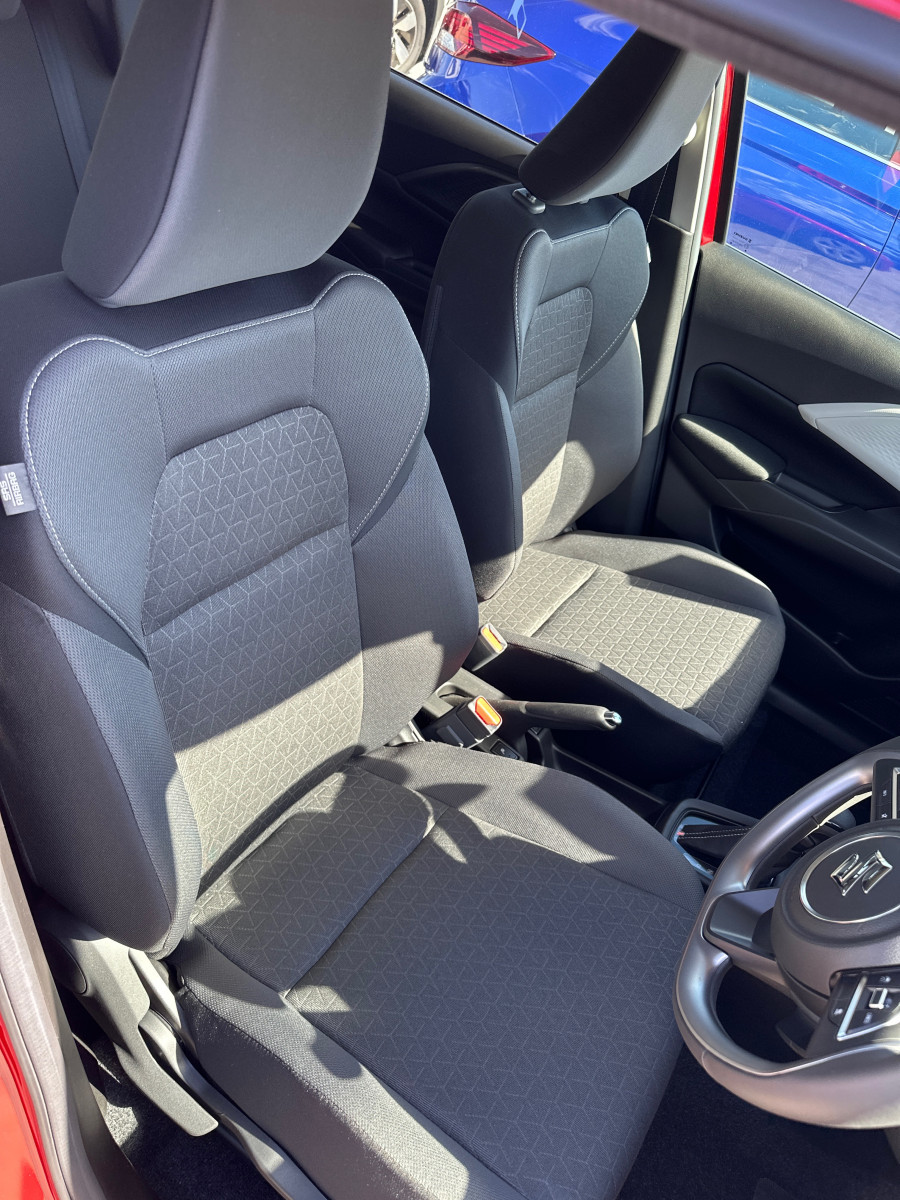 2025 Suzuki Swift Hybrid UZ Hybrid Plus Hatch Image 16