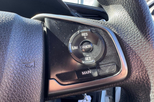 2018 Honda Civic 10th Gen VTi Hatch Image 22