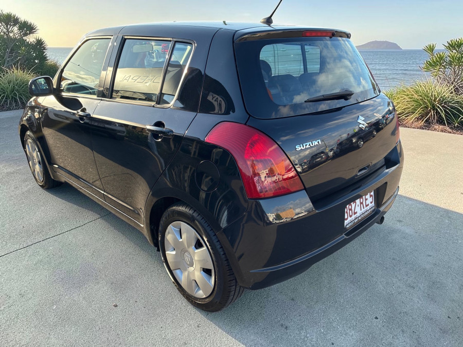 2007 Suzuki Swift RS415 GLX Hatch Image 5