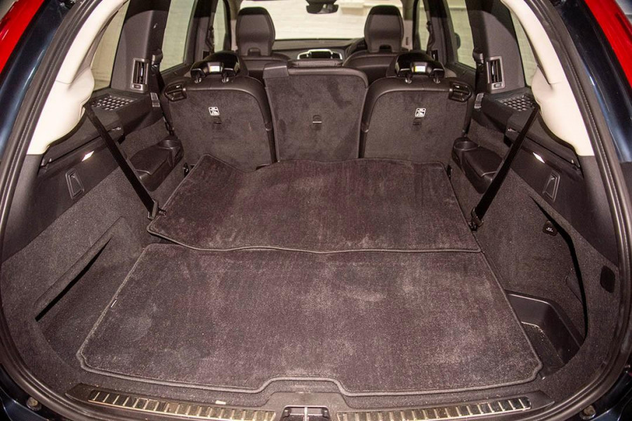 2023 Volvo XC90 L Series Ultimate B6 Bright SUV Image 21