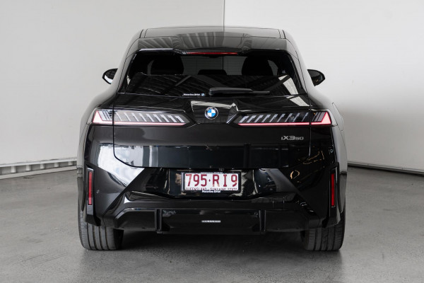 2026 BMW iX3 NA5 M Sport SUV image 5