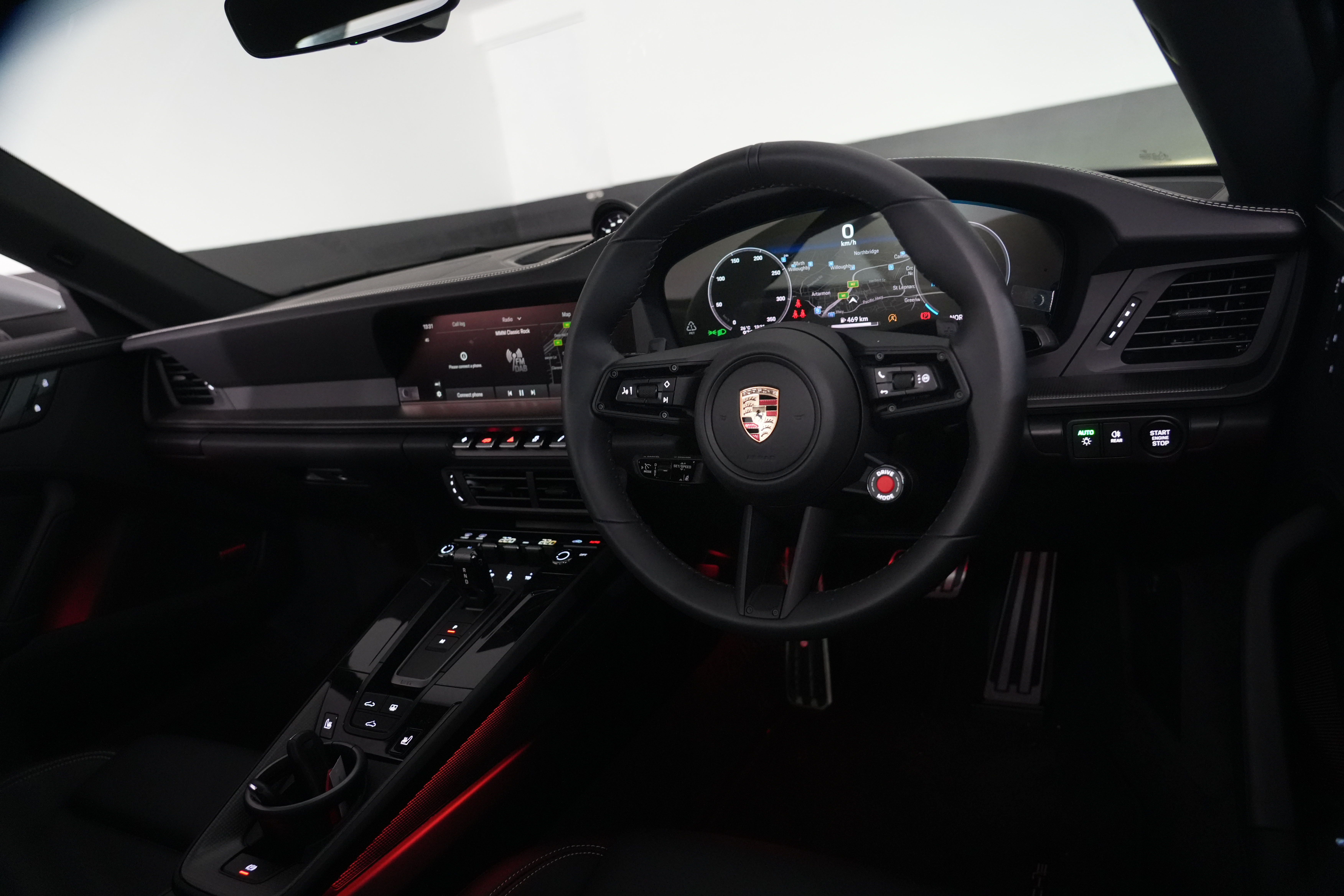 2025 Porsche 911 992.2 Carrera S Coupe Image 40