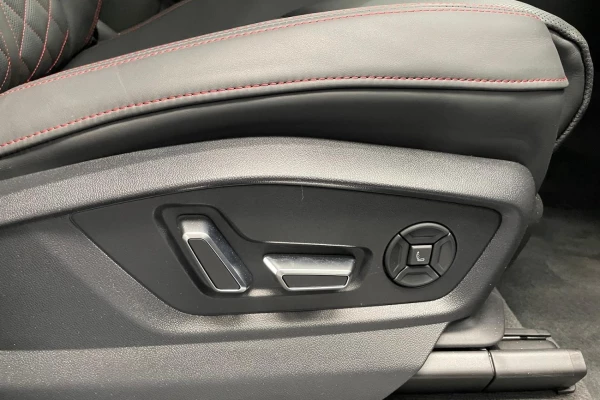 2025 Audi SQ7 4M TFSI SUV Image 12