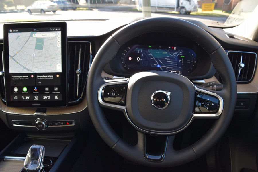 2025 MY26 Volvo XC60 UZ Plus T8 Plug-in Hybrid Dark SUV Image 19