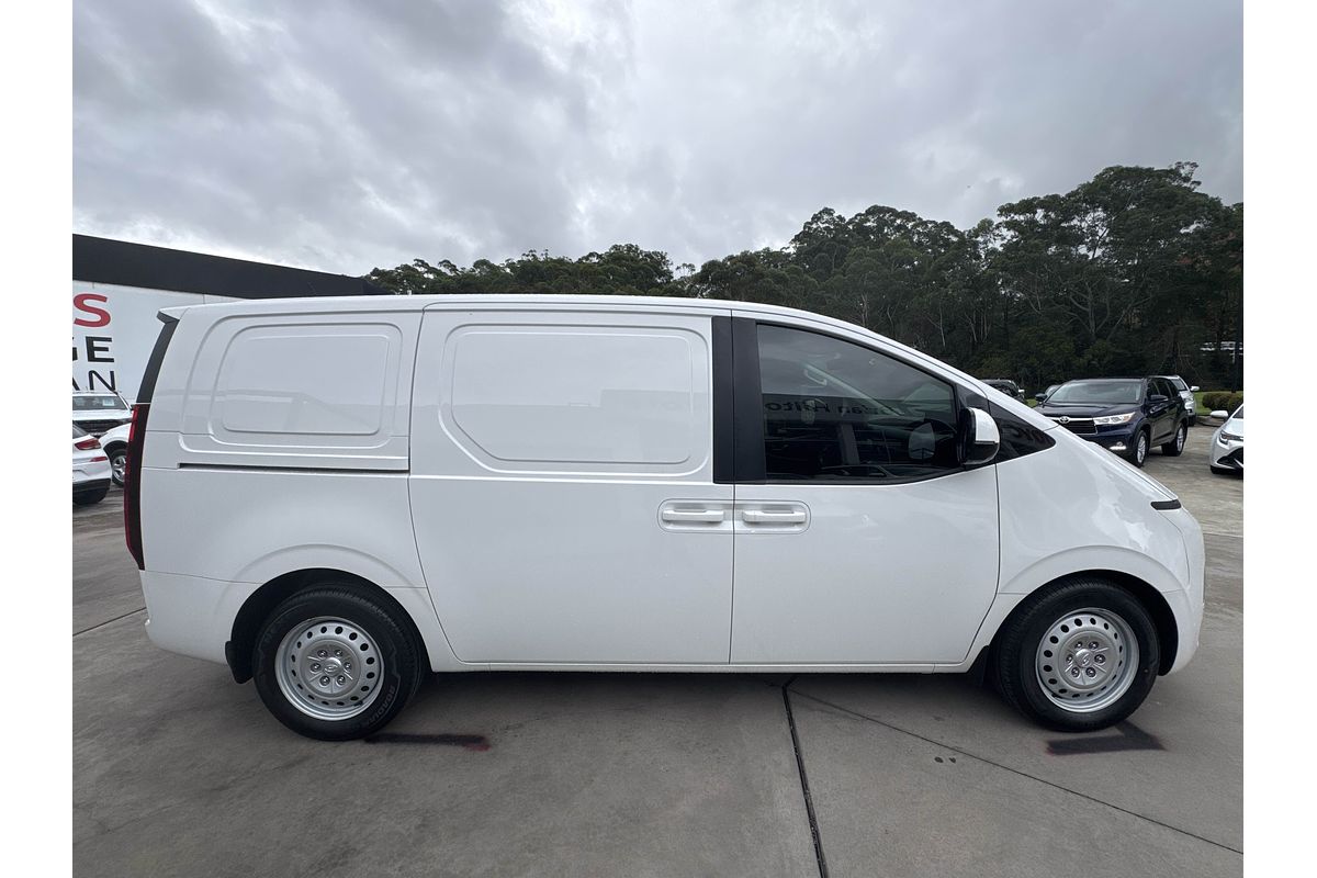 2021 MY22 Hyundai Staria Load US4.V1  Van Liftback Image 16