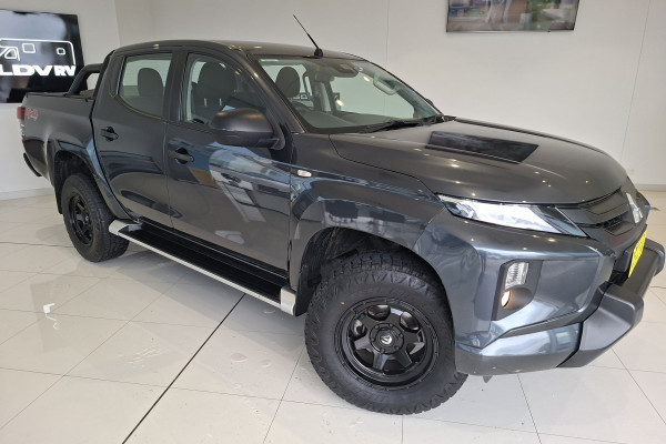 2022 Mitsubishi Triton MR GLX+ Ute Image 1