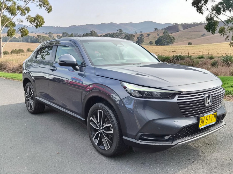 2023 MY22 Honda HR-V  Vi X SUV Image 1