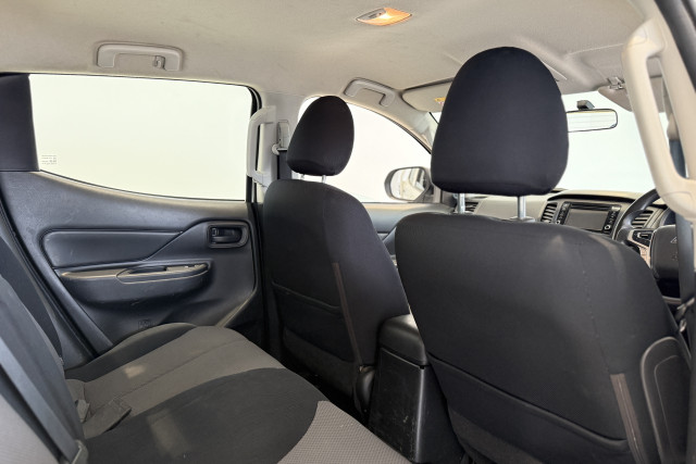 2019 Mitsubishi Triton MR GLX ADAS Cab Chassis Image 7