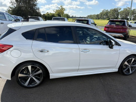 2017 MY18 Subaru Impreza G5 2.0i-S Hatch image 14