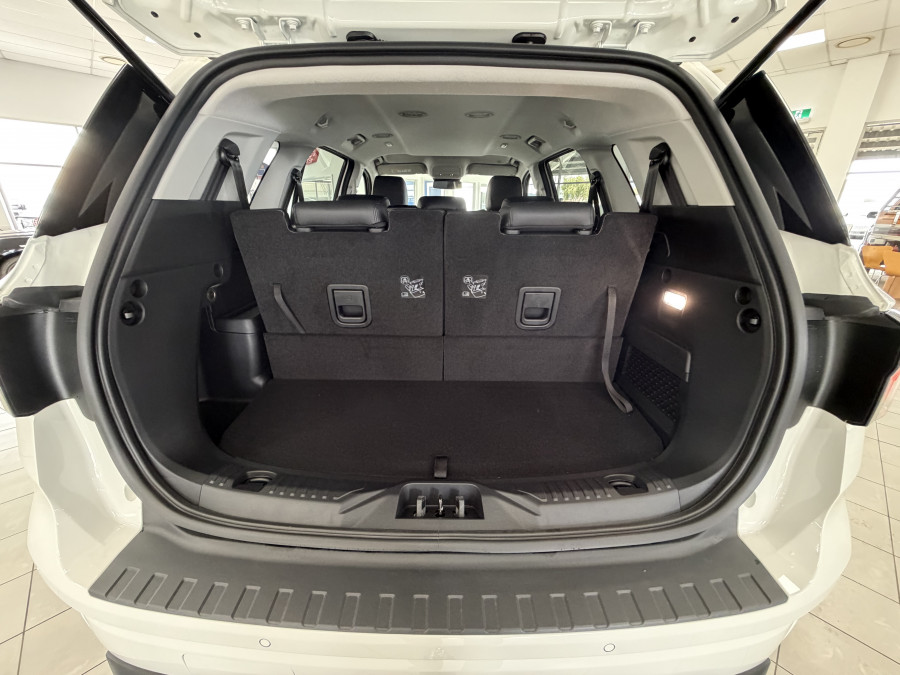 2026 MY26.5 Ford Everest UB Active SUV Image 14