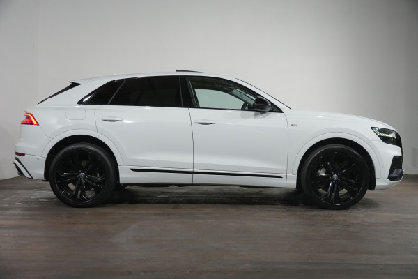 2019 Audi Q8 F1 55 TFSI SUV Image 4