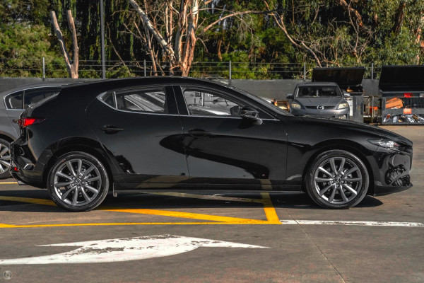 2026 Mazda 3 BP Series G25 GT Hatch Image 8