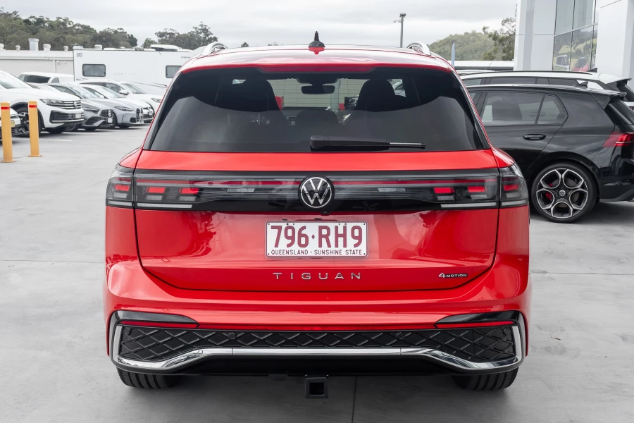 2025 Volkswagen Tiguan CT 150TSI R-Line SUV Image 5