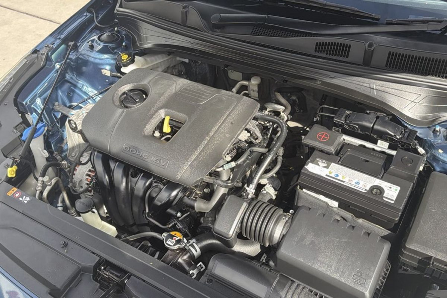 2021 MY1  Kia Cerato BD Sport+ Hatch Image 23