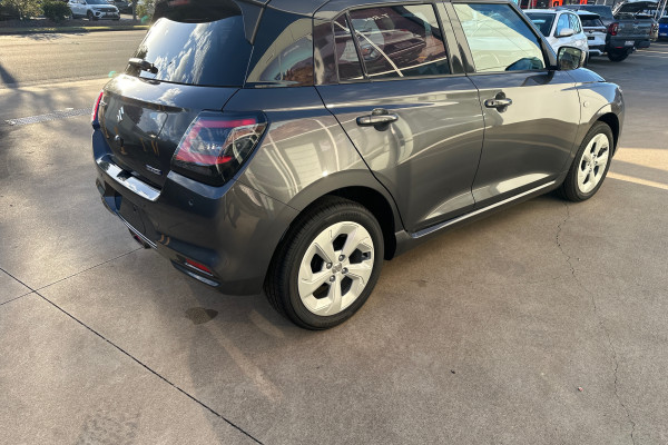 2025 Suzuki Swift Hybrid UZ Hybrid Plus Hatch Image 4