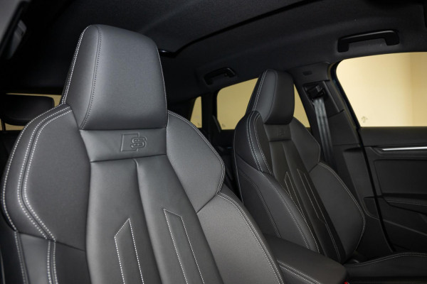 2025 MY26 Audi A3 GY TFSI 110kW S line Hatch image 9