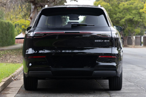 2026 MY27 Geely EX5 E245 Complete Extended Range SUV Image 8
