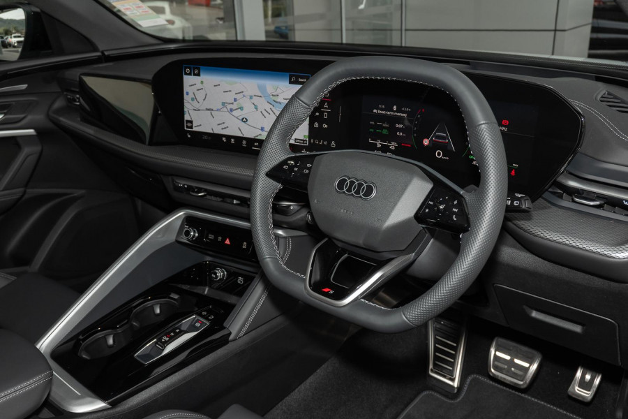 2026 Audi Q5 e-hybrid 270kW SUV