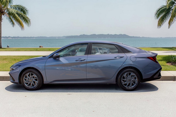2026 Hyundai i30 CN7.V4  Sedan Image 4