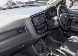 2015 MY16 Mitsubishi Outlander ZK MY16 Exceed (4x4) Suv