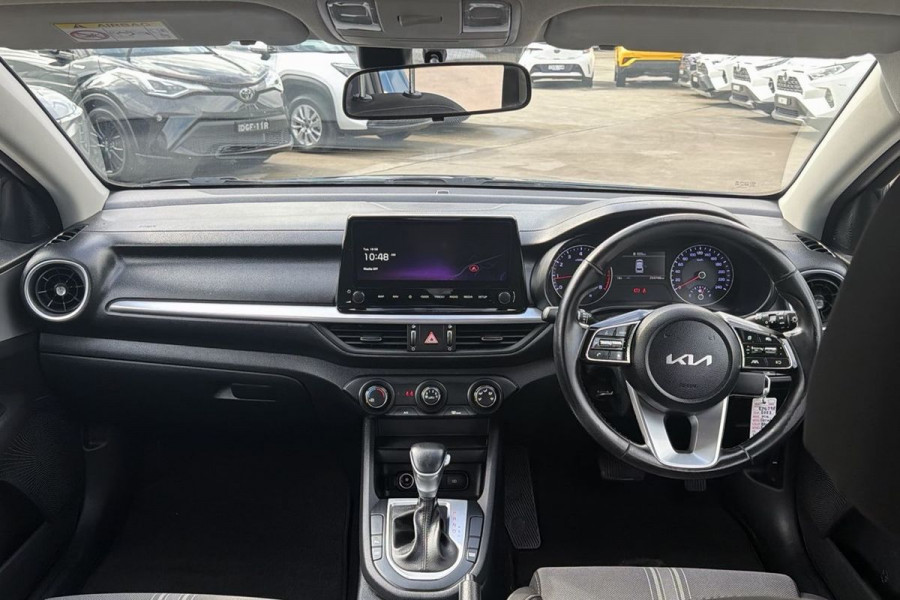 2021 MY1  Kia Cerato BD Sport+ Hatch Image 10