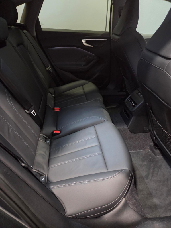 2025 Audi A5 B10 TFSI 150kW S line Sedan image 9