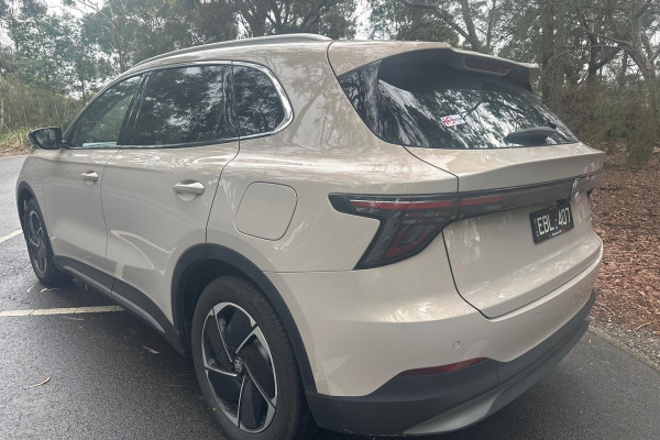 2025 MG MGS5 EV ZS3EM Essence 62 SUV Image 8