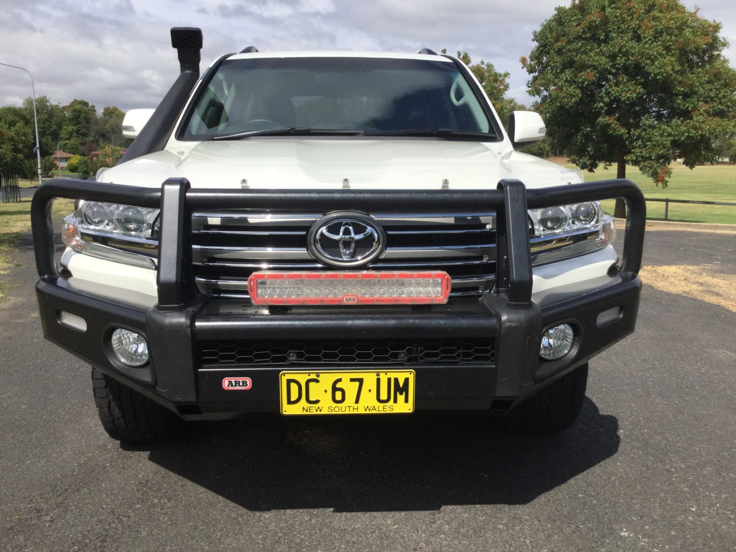 Used 2017 Toyota LandCruiser Wagon SE 4.5L T U015611 West Orange