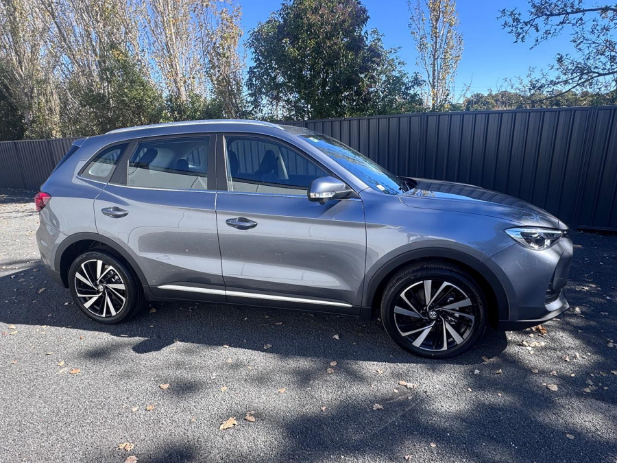 2026 MG ZS ZS32 Essence Hybrid+ SUV Image 3