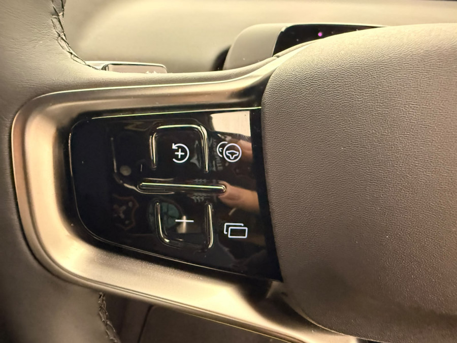 2025 MY26 Volvo EX30  Single Motor Extended Range Plus SUV Image 15