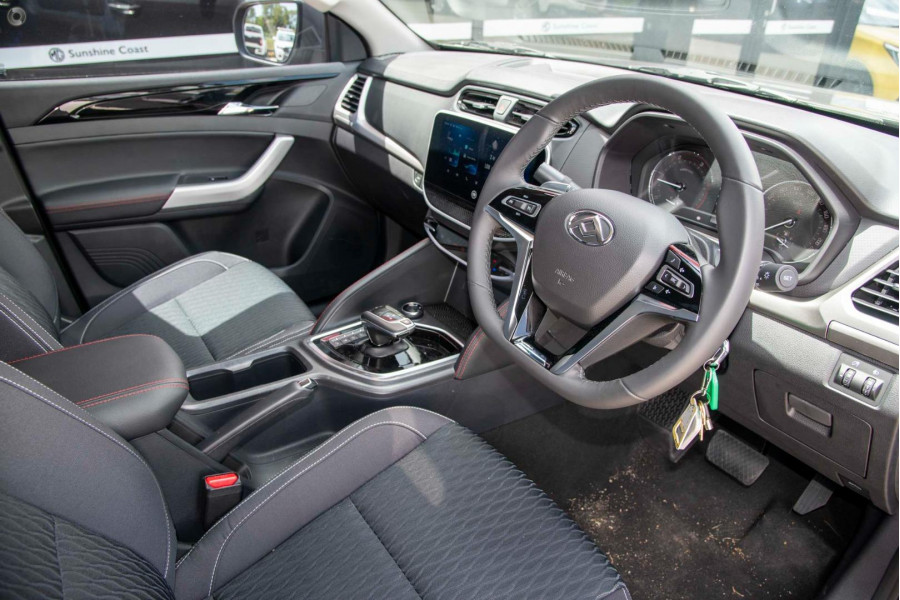 2024 MY23 LDV T60 SK8C Max PRO Ute Image 6