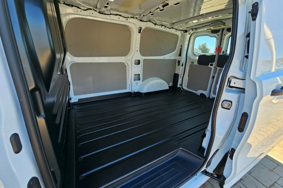 2023 MY23.75 Ford Transit Custom AV Trend SWB Van Image 12