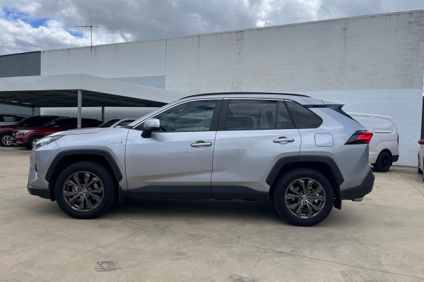 2024 Toyota RAV4 AXAH54R GXL SUV Image 7