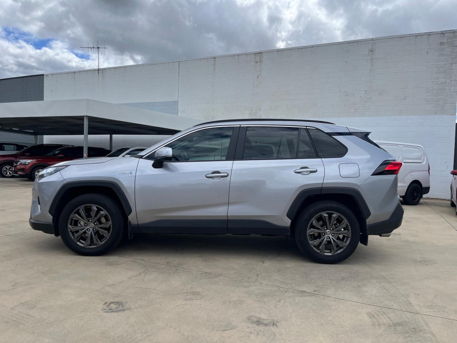 2024 Toyota RAV4 AXAH54R GXL SUV Image 7