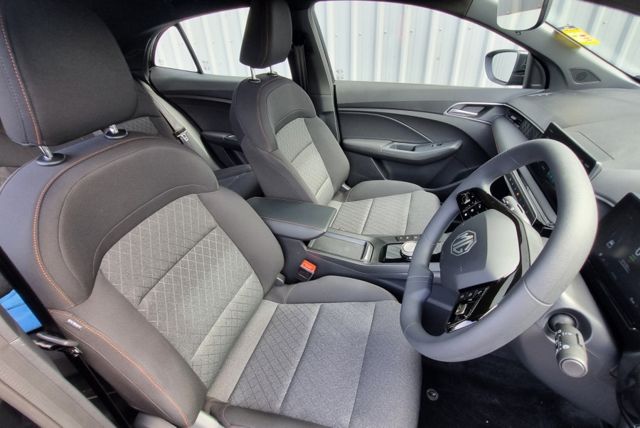 2025 MY24.5 MG MG3 ZP22 Excite Hybrid+ Hatch Image 8