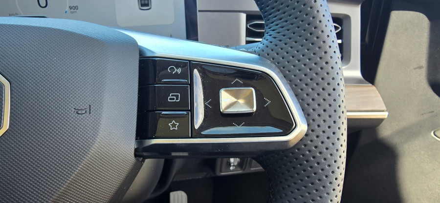 2025 MG QS IS31 Essence SUV Image 19