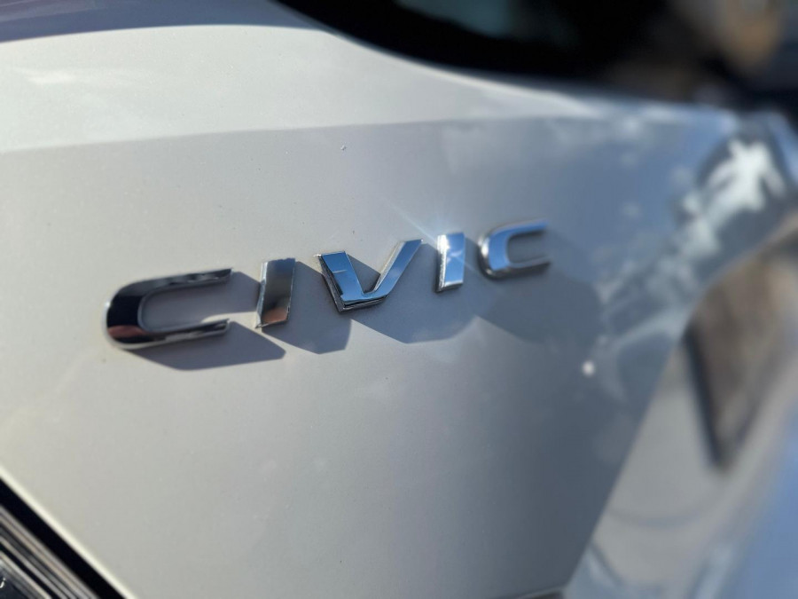 2018 Honda Civic 10th Gen VTi-S Hatch Image 19