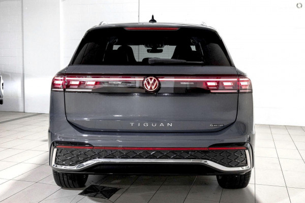 2026 Volkswagen Tiguan CT 150TSI R-Line SUV image 3