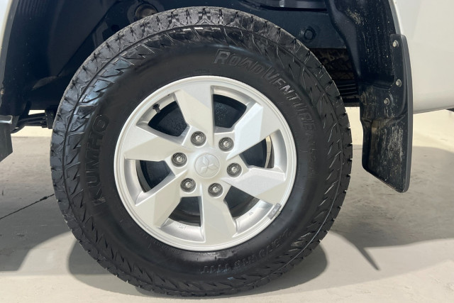 2022 Mitsubishi Triton MR GLX+ Ute Image 19