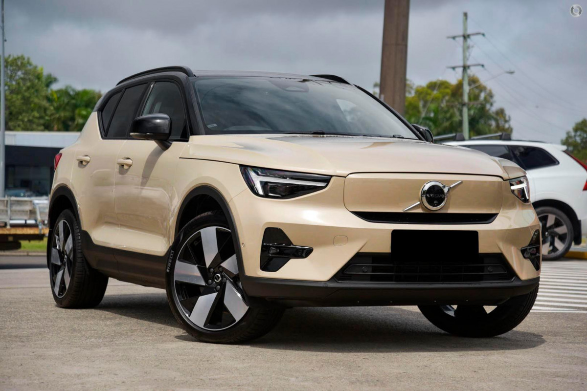 2026 MY27 Volvo EX40  Ultra Twin Motor Performance SUV
