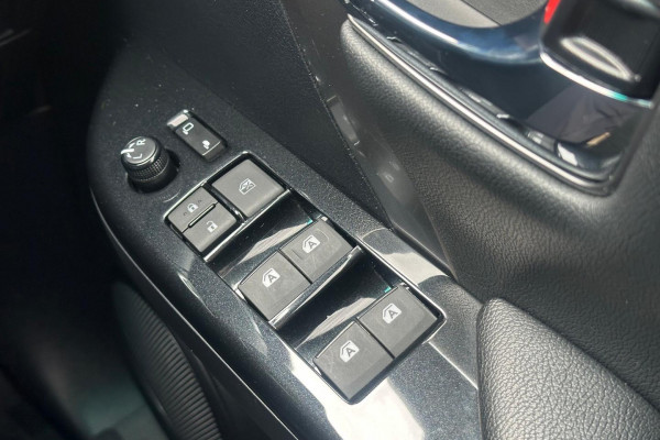 2023 Toyota Fortuner GUN156R GXL SUV Image 10