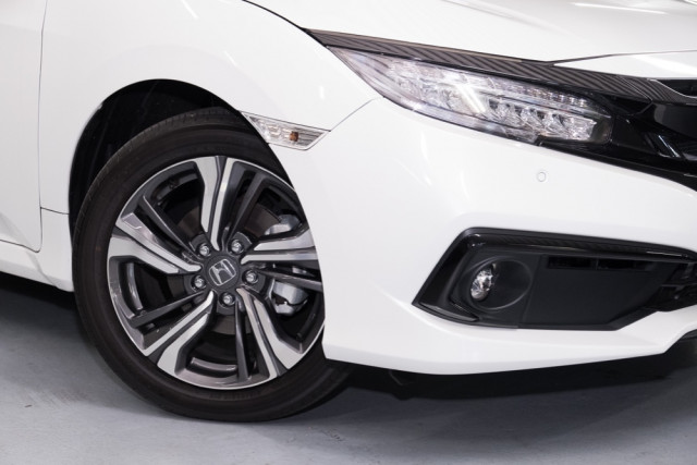 2019 Honda Civic Sedan 10th Gen VTi-LX Sedan