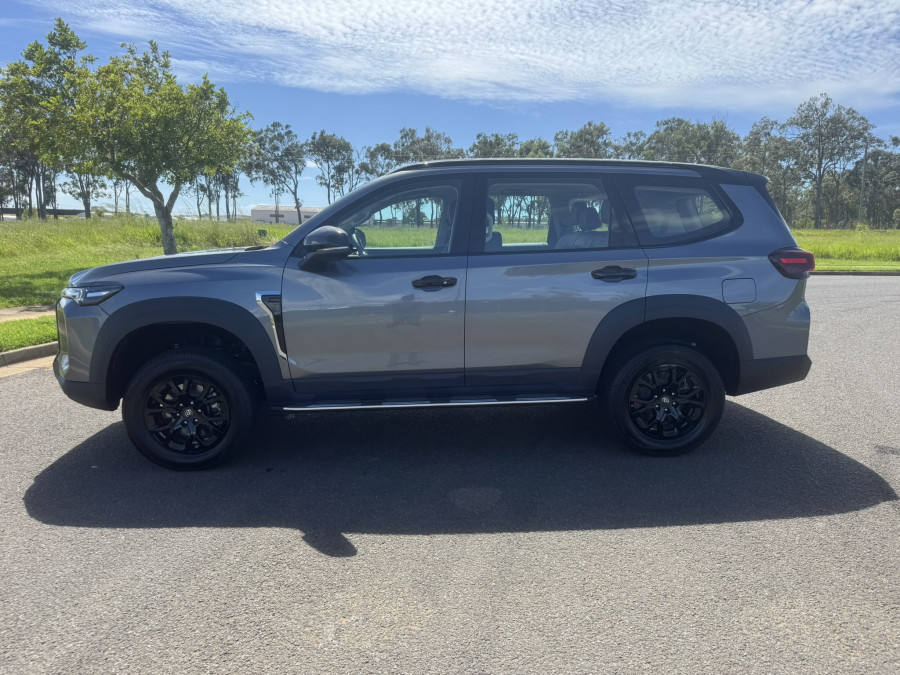 2026 MY25 LDV D90 Mode Wagon Image 6