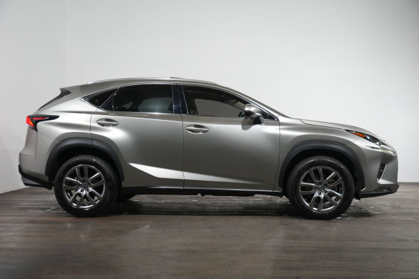 2020 Lexus Nx300 Luxury (Awd) SUV Image 4