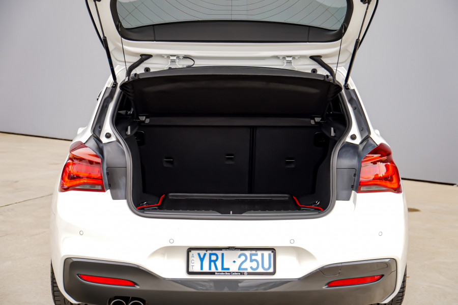 2019 BMW 1 Series Sport Hatch Image 25