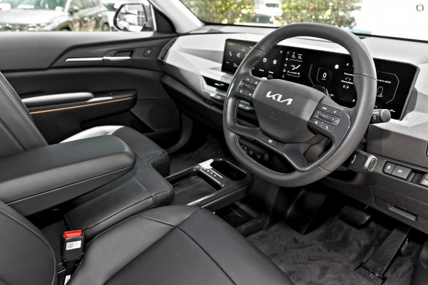 2026 Kia EV5 OVc Earth SUV Image 6
