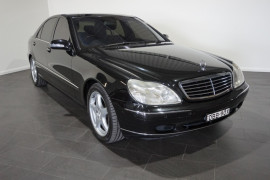 Mercedes-Benz S500 V220