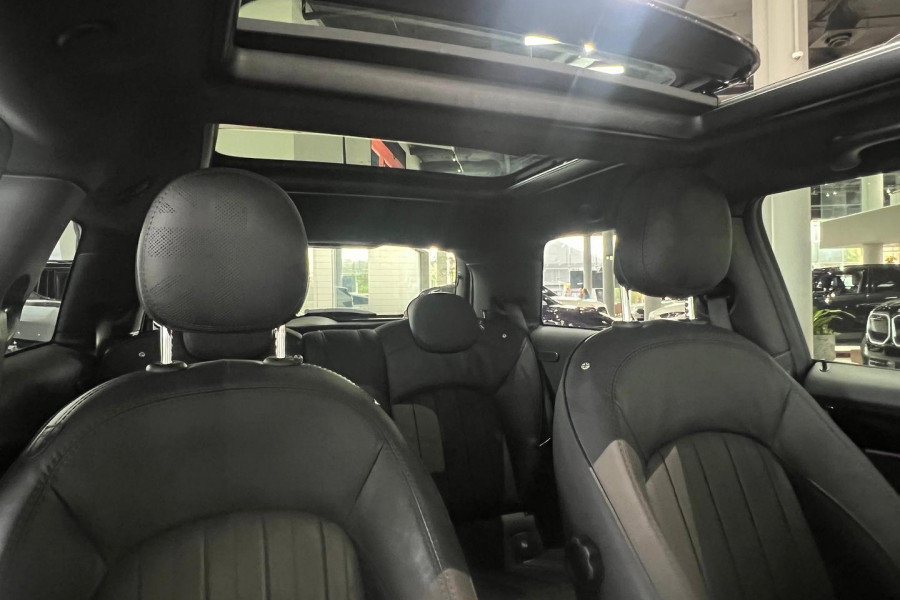 2021 MINI Cooper F56 LCI-2 Cooper SE MINI Yours Hatch