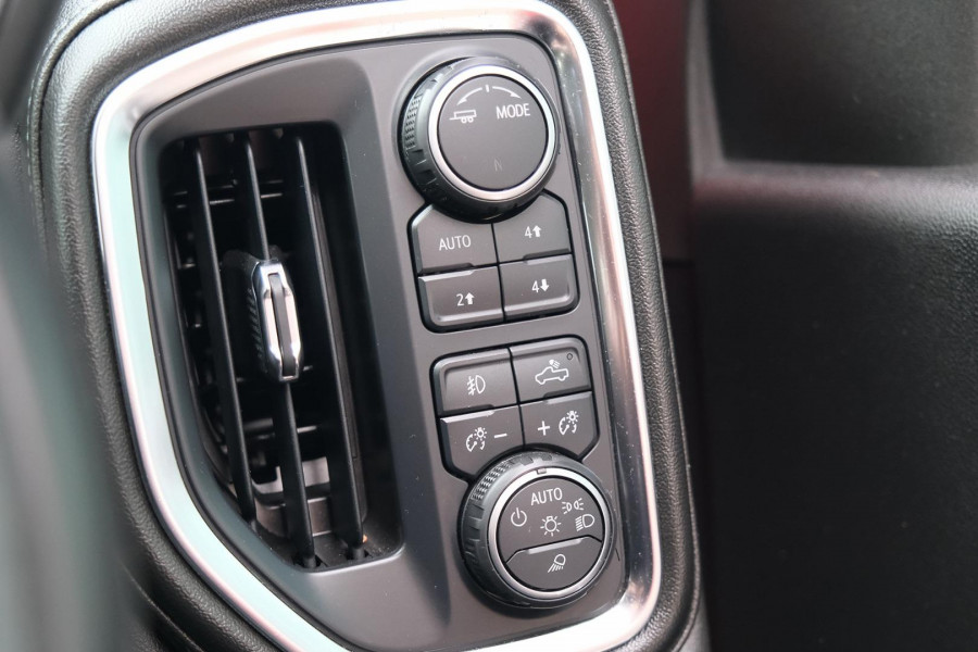 2023 Chevrolet Silverado T1 HD LTZ Premium W/Tech Pack Ute Image 16